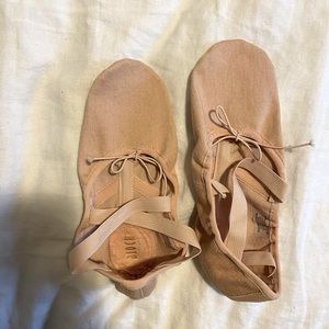 Ballet slippers